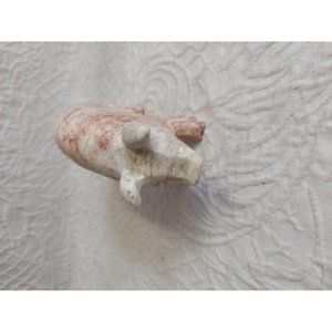 Marble pink pink figurine